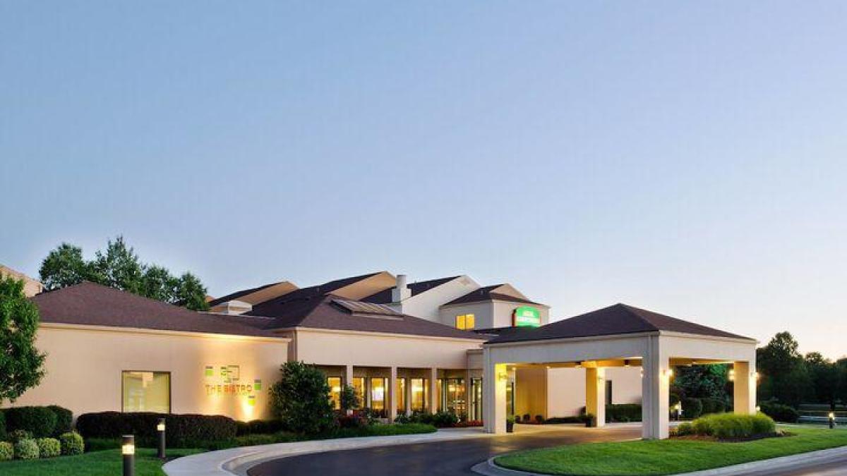 Courtyard by Marriott - Metcalf