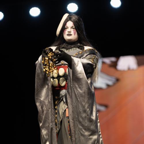 No Face from Spirited Away
Cosplayer: DuckDuckMoose
https://www.instagram.com/duckduckmoose0/