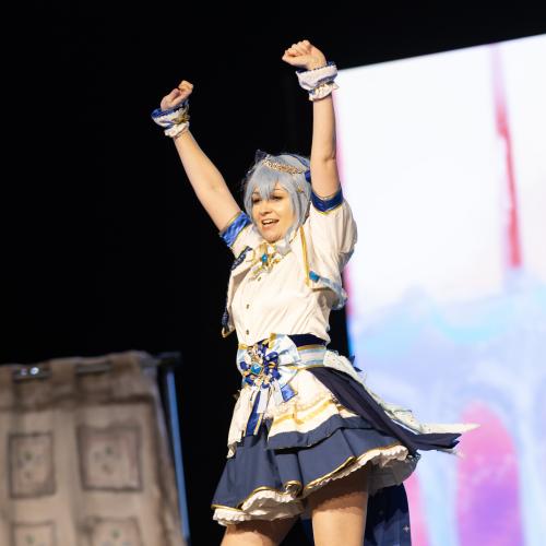 Hoshimachi Suisei from Hololive
Cosplayer: Hanah FCRP
https://www.instagram.com/hanah_fcrp/